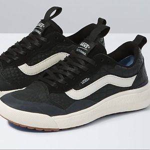 Vans UltraRange EXO - SE crocs edition